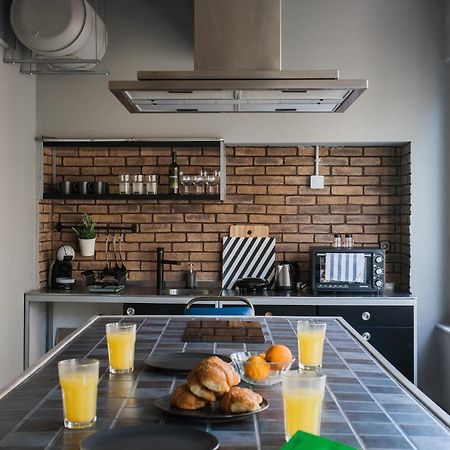 Artists' Favorite Spacious Loft Near Acropolis!! Афіни Екстер'єр фото