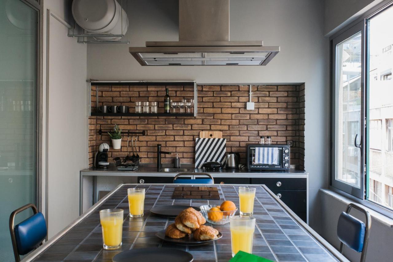 Artists' Favorite Spacious Loft Near Acropolis!! Афіни Екстер'єр фото